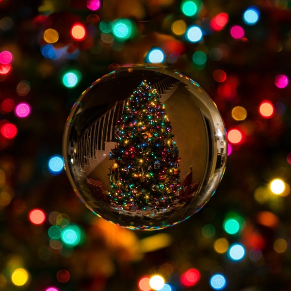 24/7 Christmas Music Radio Station Logo