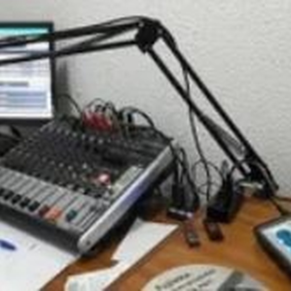 Amanda Fm - MPB Logo