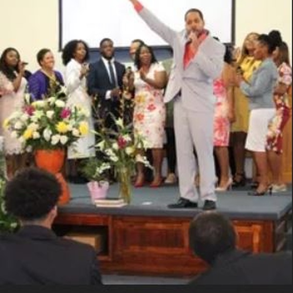 Christian Fellowship SDA Radio Logo