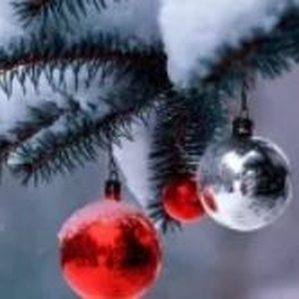 Christmas Radio Logo