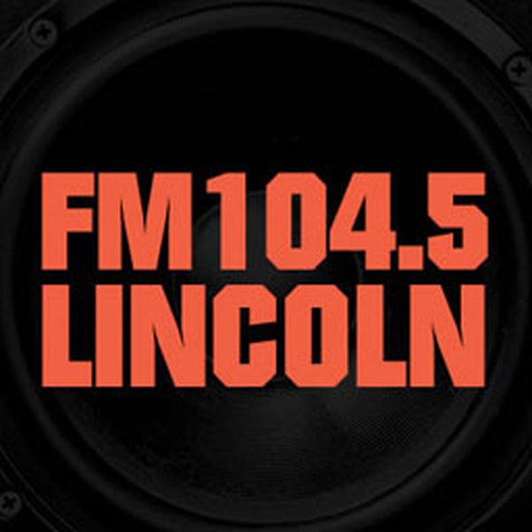FM 104.5 Logo