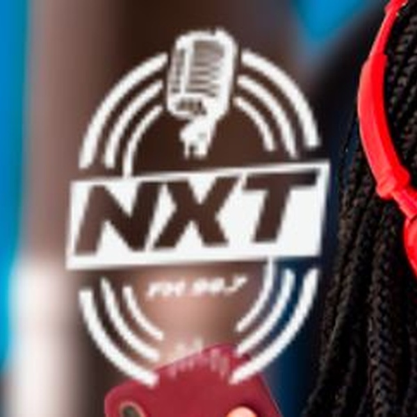 RÁDIO NXT FM Logo