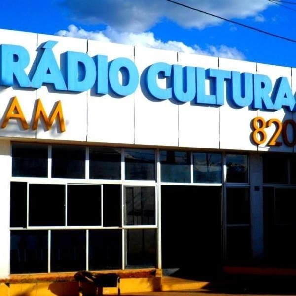 Rádio Cultura 820 AM Logo