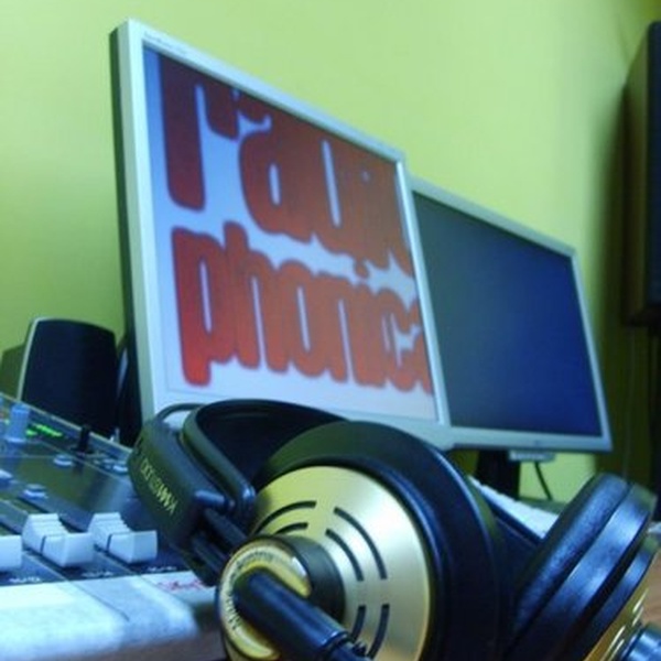 Radiophonica Logo