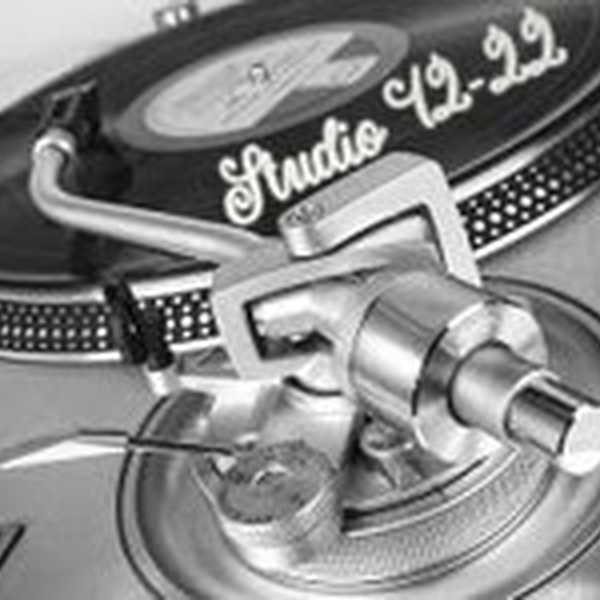 Studio12-22 Logo