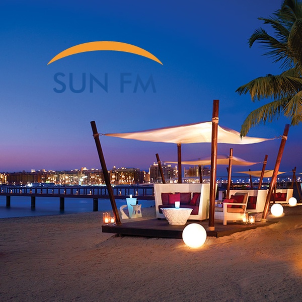 Sun FM BEACHRADIO Logo